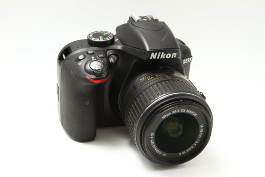 D3300 ブラック + 18-55 G VR II レンズキット