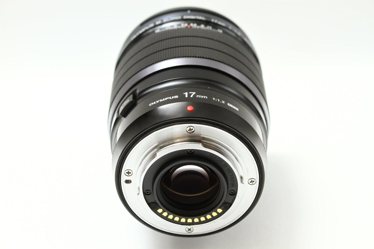 M.ZUIKO DIGITAL 17/1.2 PRO