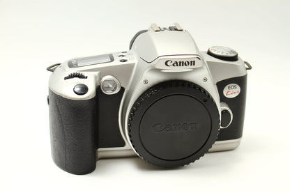 EOS Kiss シルバー