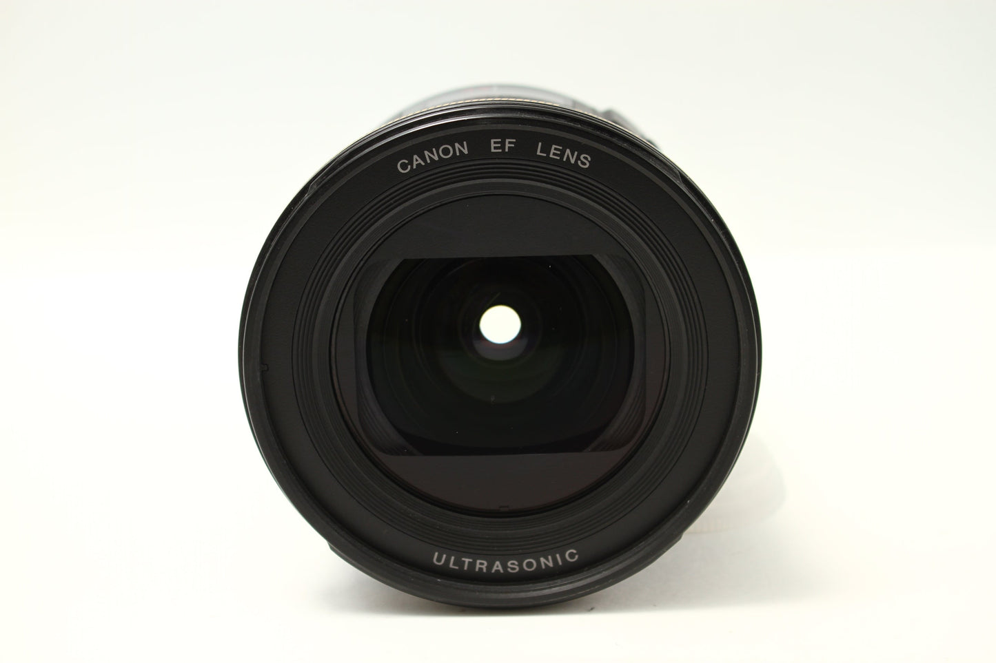 EF 20-35/3.5-4.5 USM