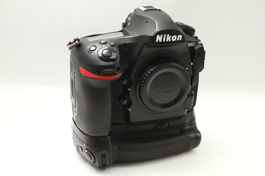 D850 + MB-D18