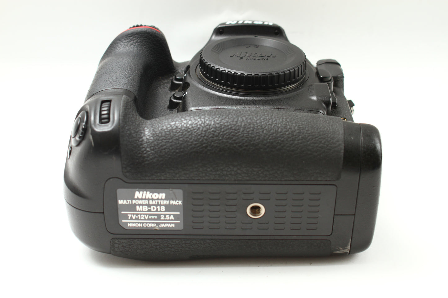 D850 + MB-D18