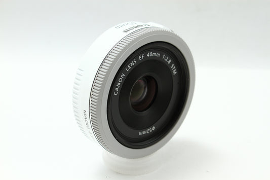 EF 40/2.8 STM ホワイト