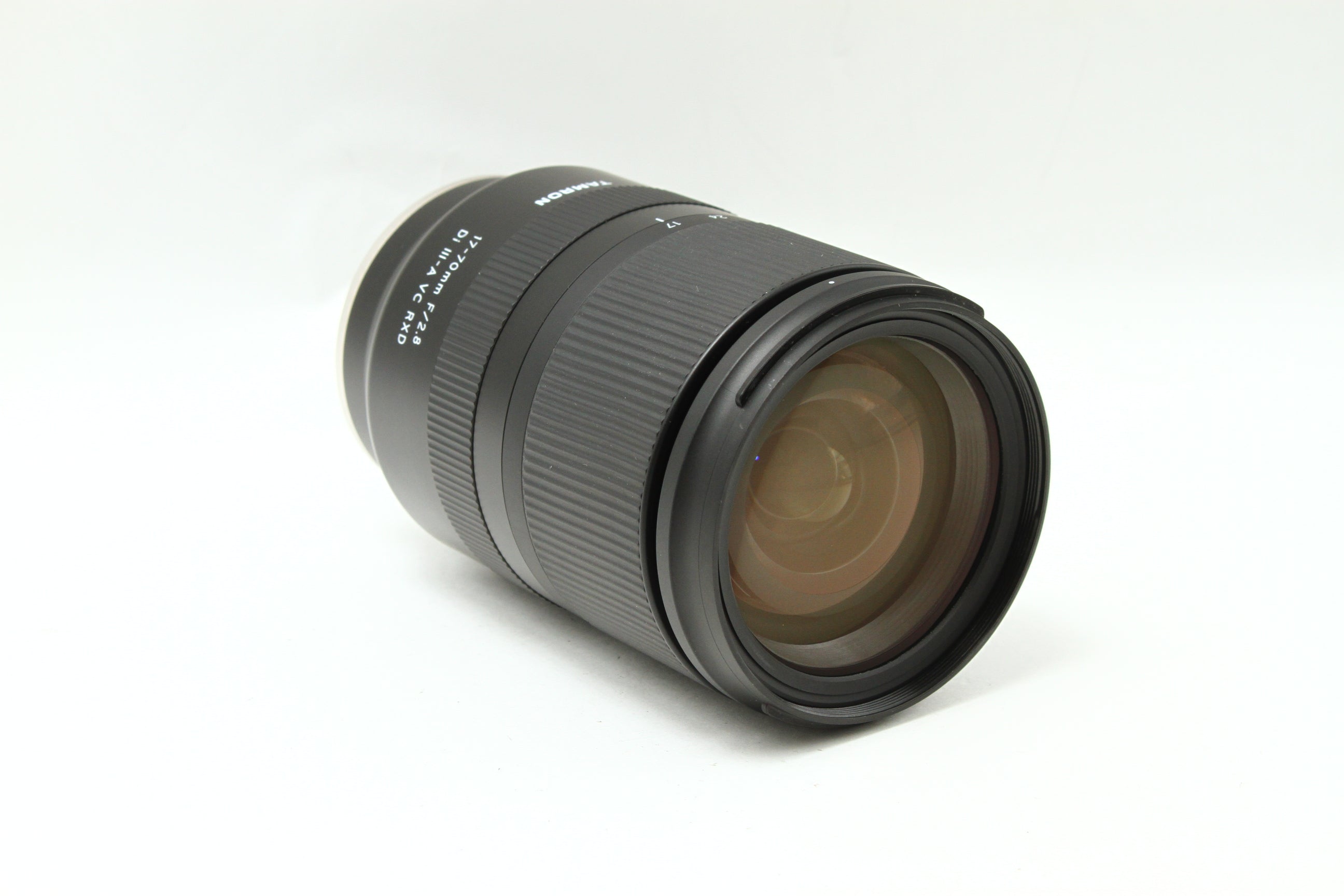 TAMRON (タムロン) 17-70/2.8 Di III-A VC RXD (B070:SONY E) レンズ
