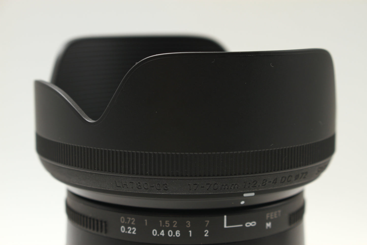 C 17-70/2.8-4 DC MACRO OS HSM (Nikon F)