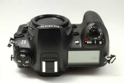 FinePix S5 PRO