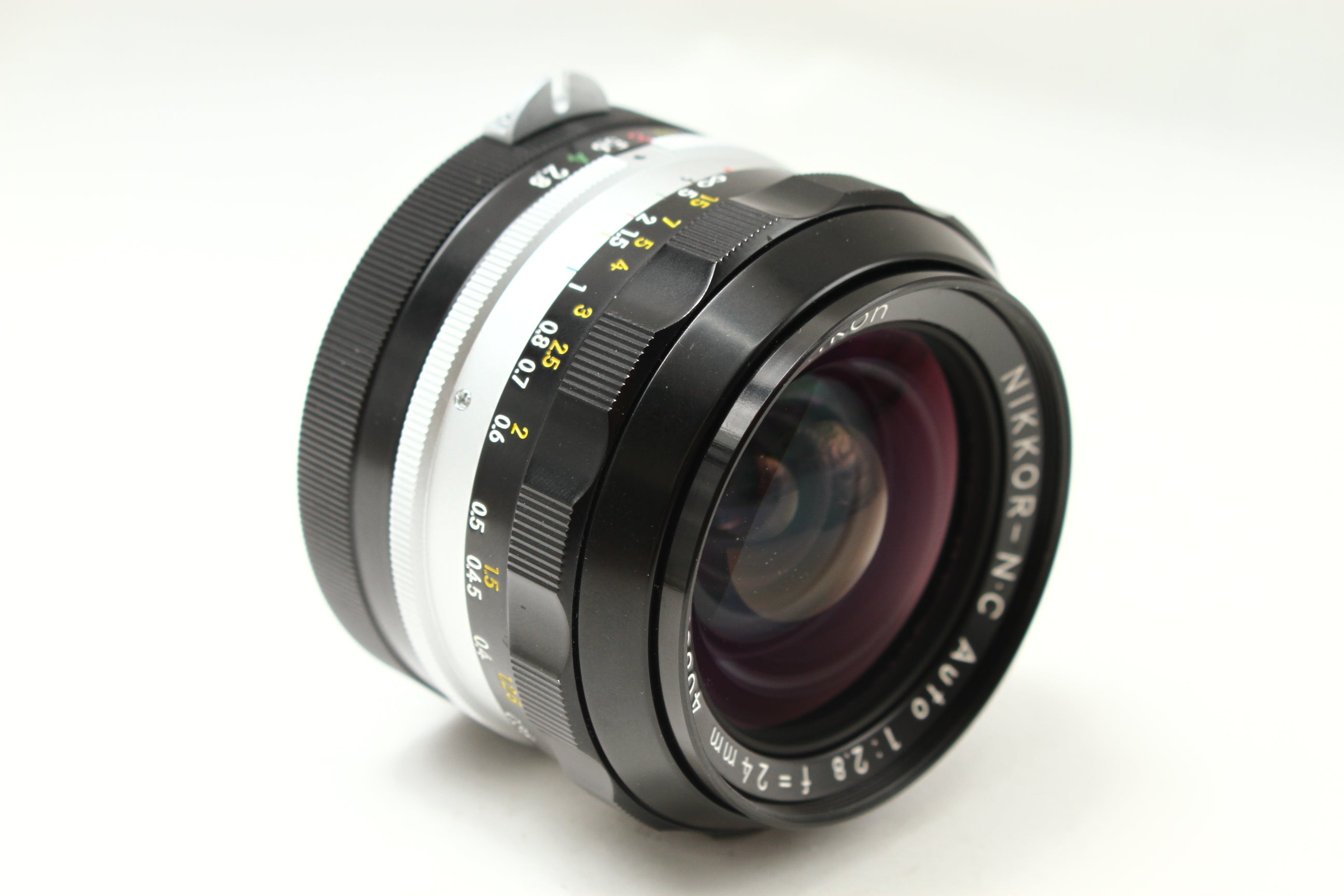 Nikon (ニコン) N.C Auto 24/2.8 レンズ MF一眼用 – にっしんカメラ Nikon (ニコン) N.C Auto 24/2.8 レンズ MF一眼用 – にっしんカメラ
