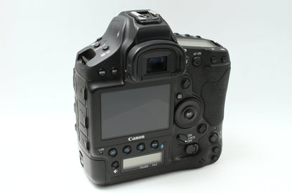 EOS-1D X Mark III