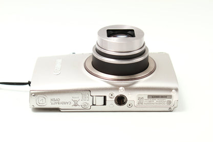 IXY 650 シルバー