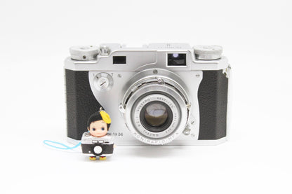 camera kewpie red