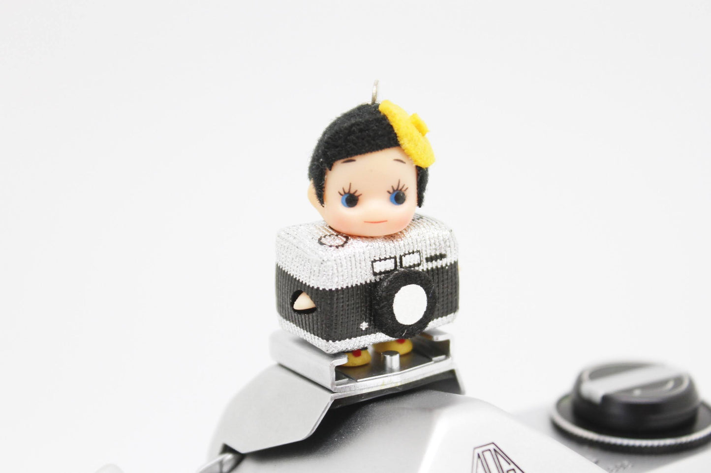 camera kewpie yellow