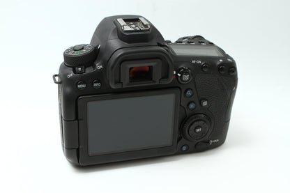 EOS 6D Mark II